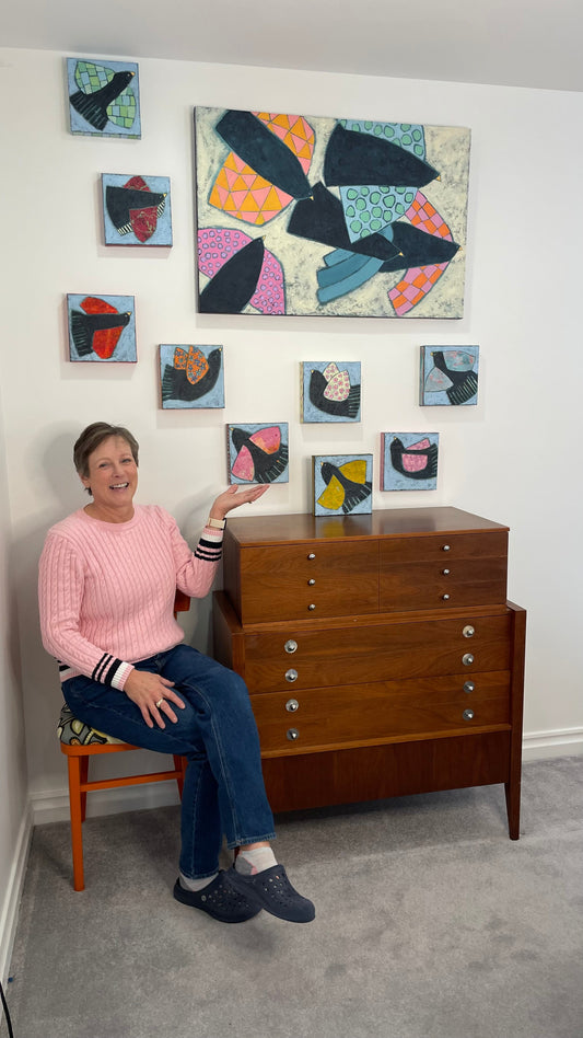 How to Install a Gallery Wall Without Stress (2-Minute Video Guide)